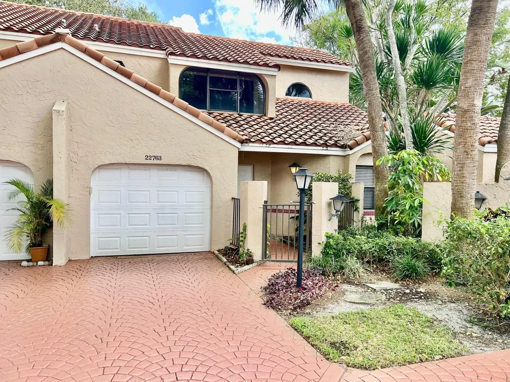 22763 Meridiana Drive Boca Raton FL 33433