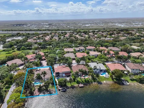 713 NW 123rd Drive Coral Springs FL 33071