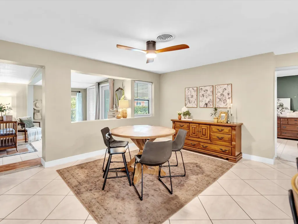 2192 Bonnie Drive West Palm Beach FL 33415