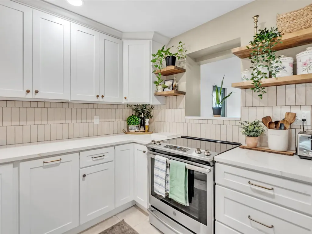 2192 Bonnie Drive West Palm Beach FL 33415