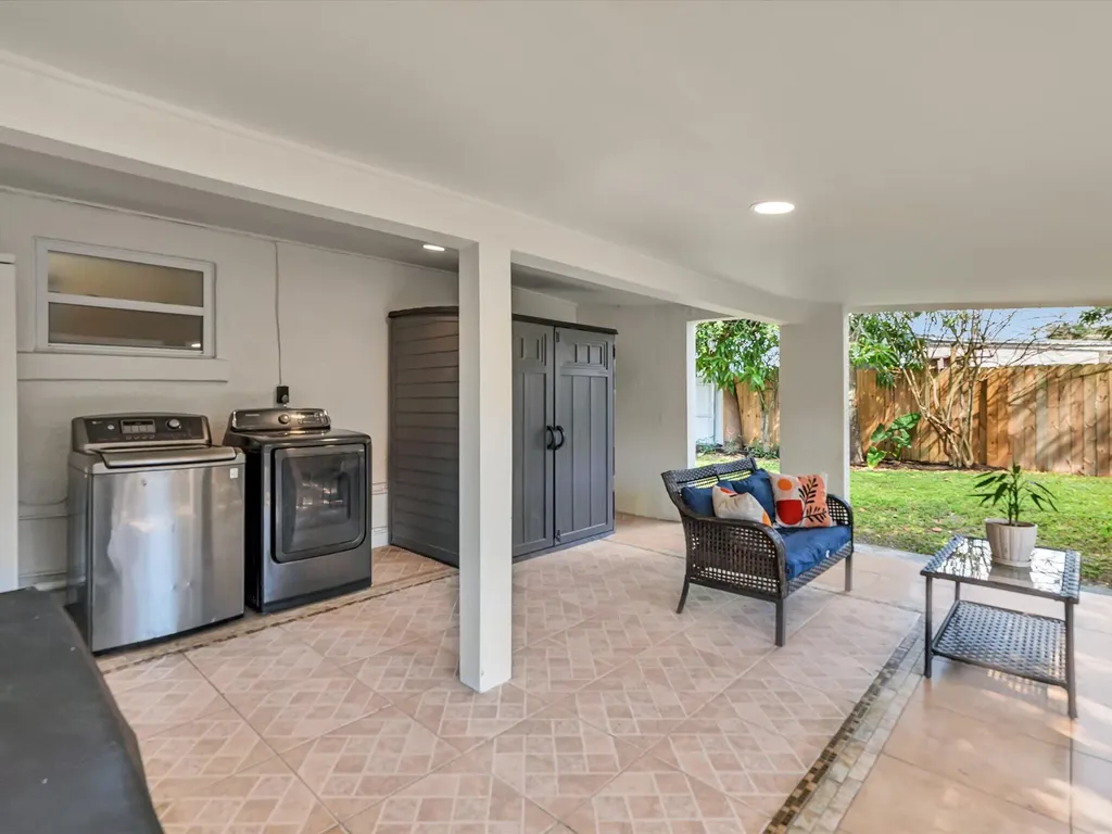 2192 Bonnie Drive West Palm Beach FL 33415