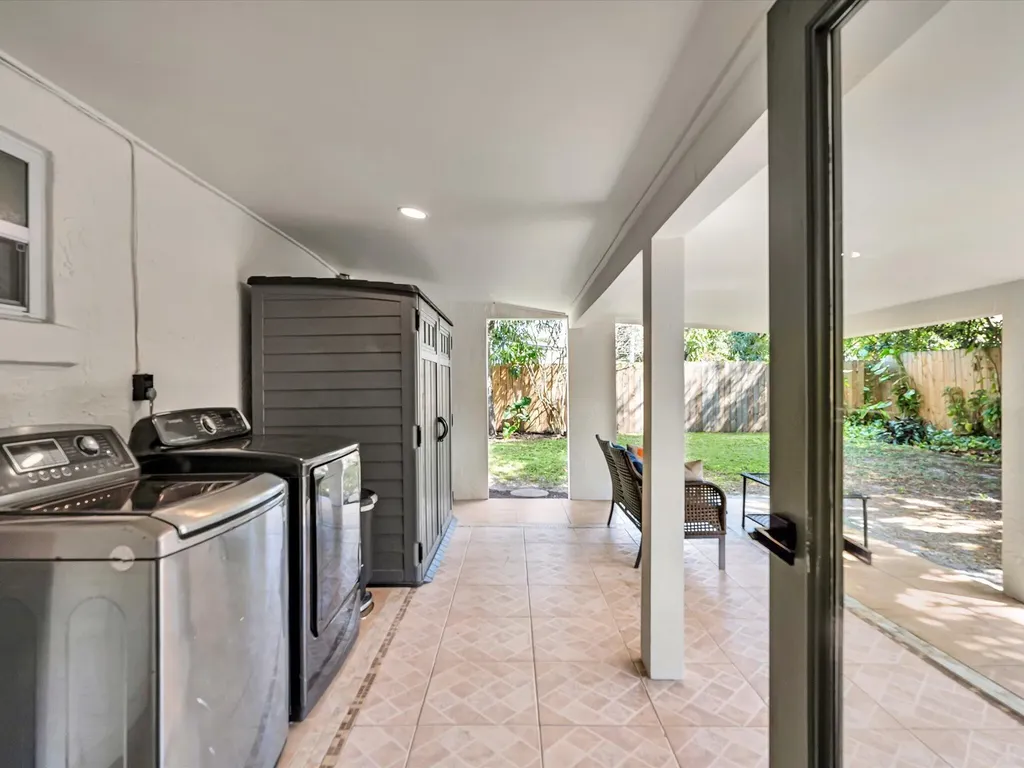 2192 Bonnie Drive West Palm Beach FL 33415