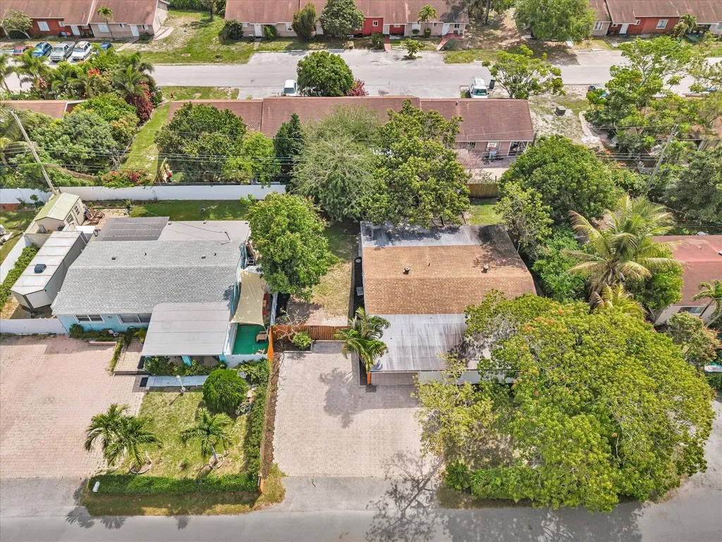2192 Bonnie Drive West Palm Beach FL 33415
