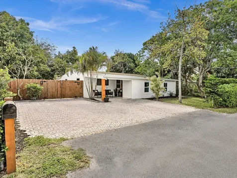2192 Bonnie Drive West Palm Beach FL 33415