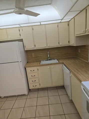 1800 N Andrews Avenue Fort Lauderdale FL 33311