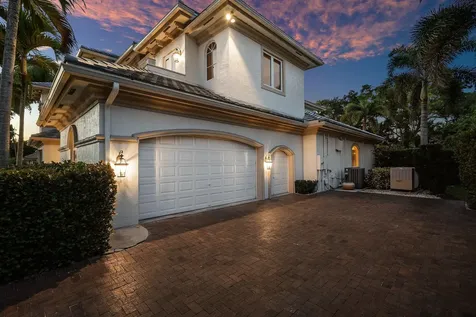 4255 Gleneagles Drive Boynton Beach FL 33436