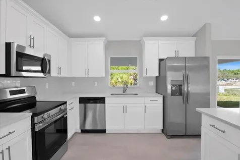 3393 NW 38th Avenue Okeechobee FL 34972