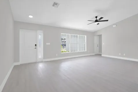 3393 NW 38th Avenue Okeechobee FL 34972