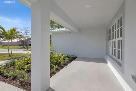 3393 NW 38th Avenue Okeechobee FL 34972