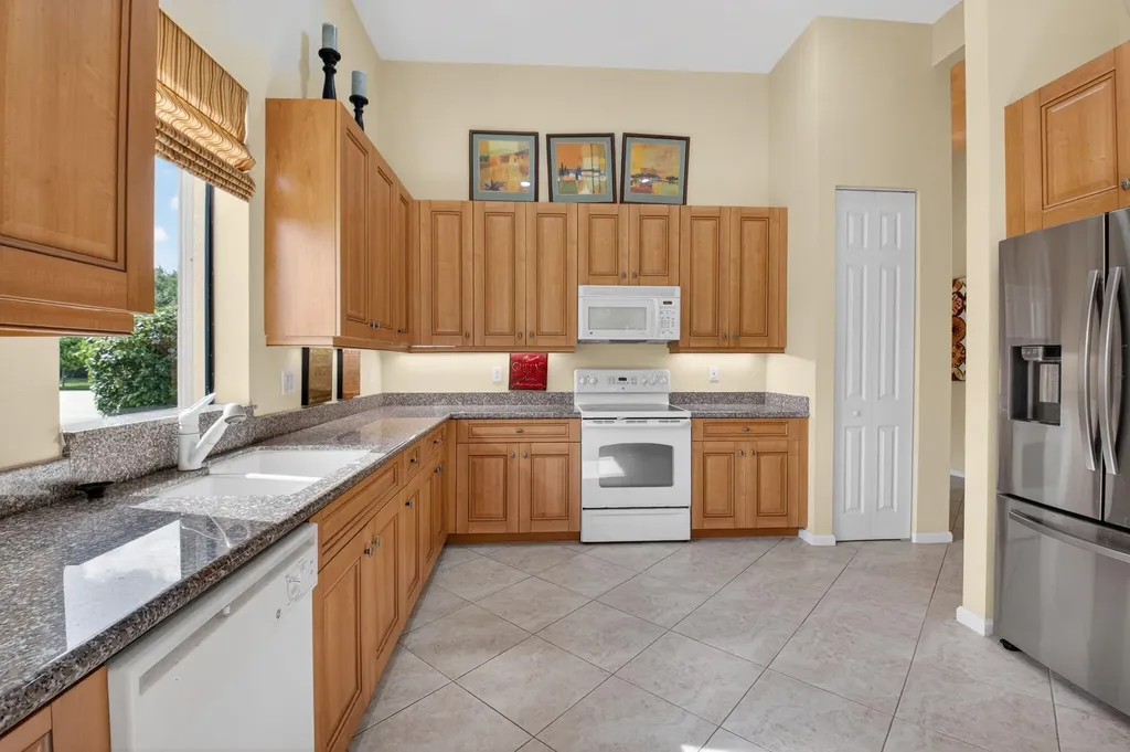 9571 Isles Cay Drive Delray Beach FL 33446
