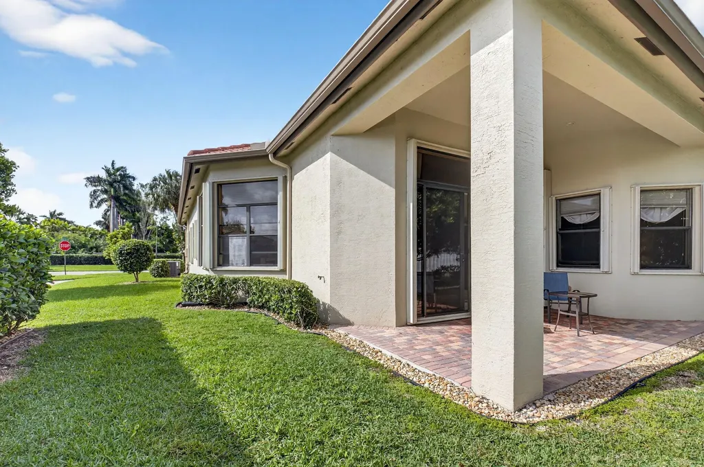9571 Isles Cay Drive Delray Beach FL 33446