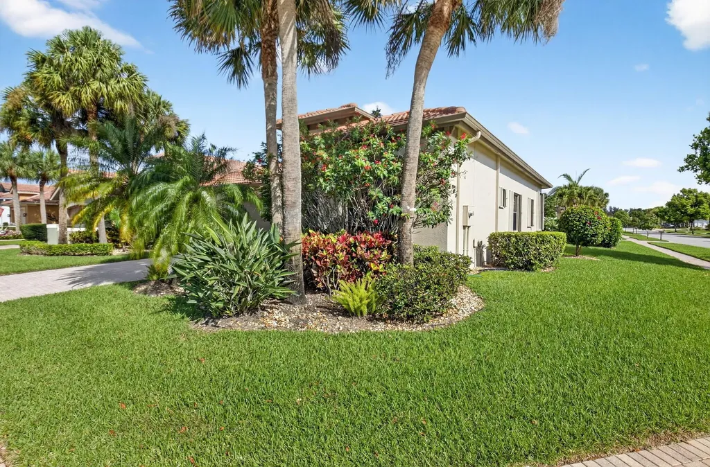 9571 Isles Cay Drive Delray Beach FL 33446