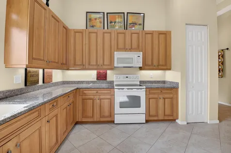 9571 Isles Cay Drive Delray Beach FL 33446