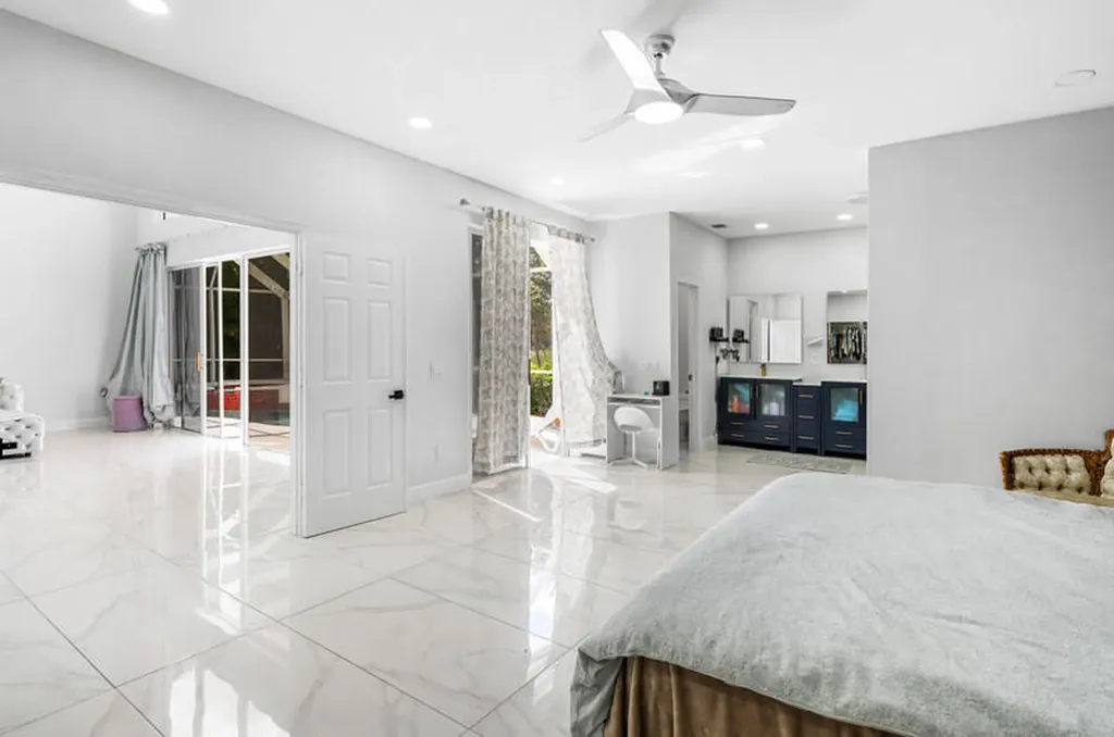 7748 Travlers Tree Drive Boca Raton FL 33433