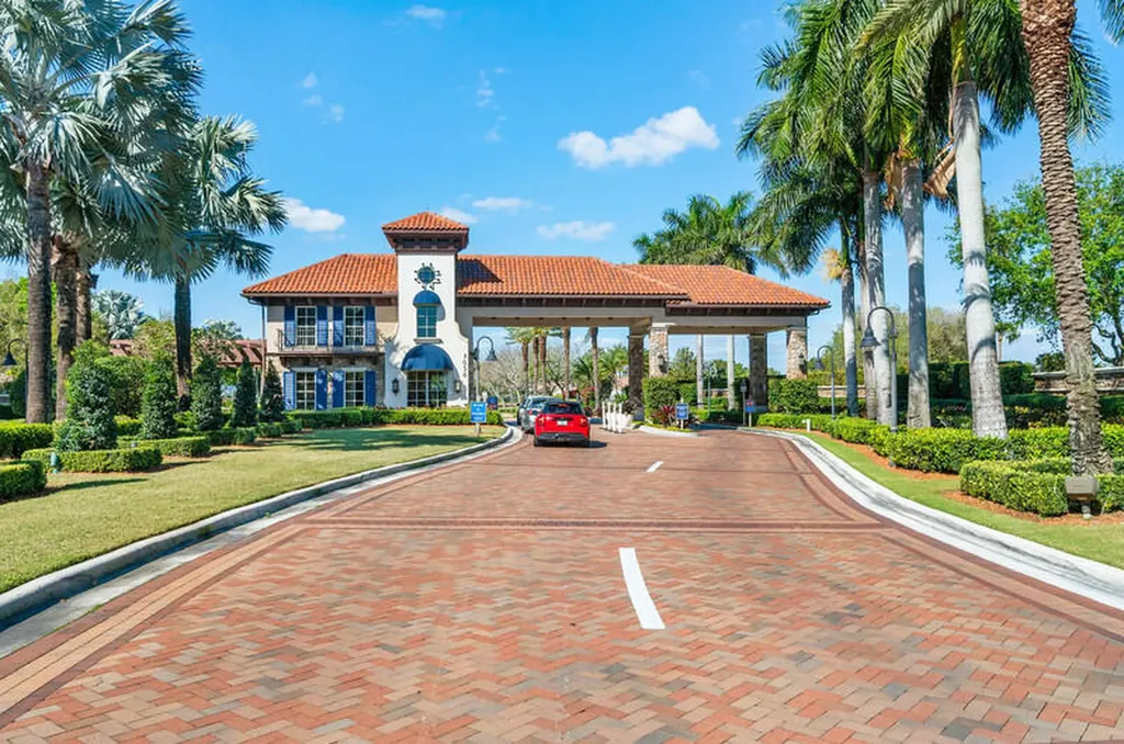 7748 Travlers Tree Drive Boca Raton FL 33433