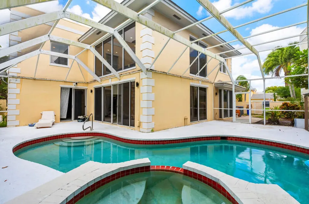 7748 Travlers Tree Drive Boca Raton FL 33433