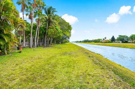 7748 Travlers Tree Drive Boca Raton FL 33433