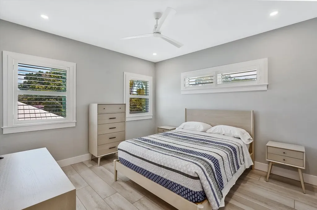 425 Hugh Street Jupiter FL 33458