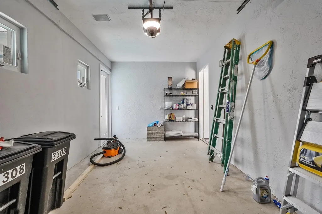 425 Hugh Street Jupiter FL 33458