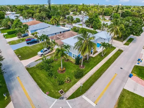 425 Hugh Street Jupiter FL 33458