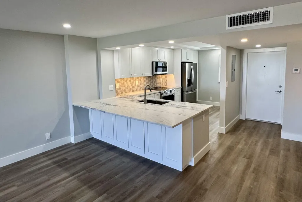 1012 N Ocean Boulevard Pompano Beach FL 33062