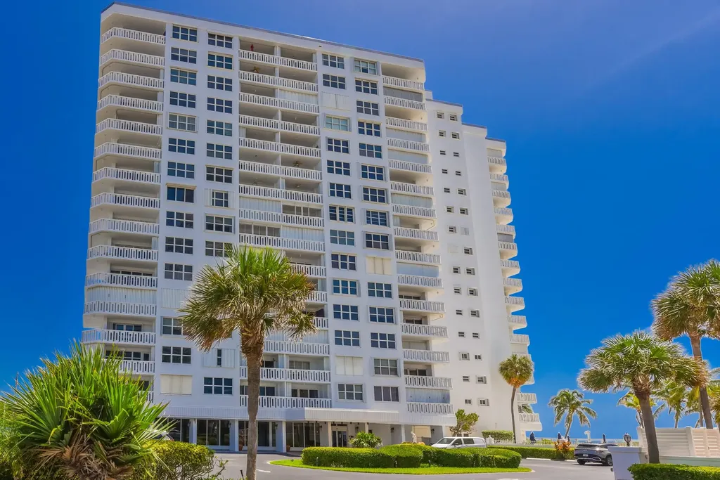 1012 N Ocean Boulevard Pompano Beach FL 33062