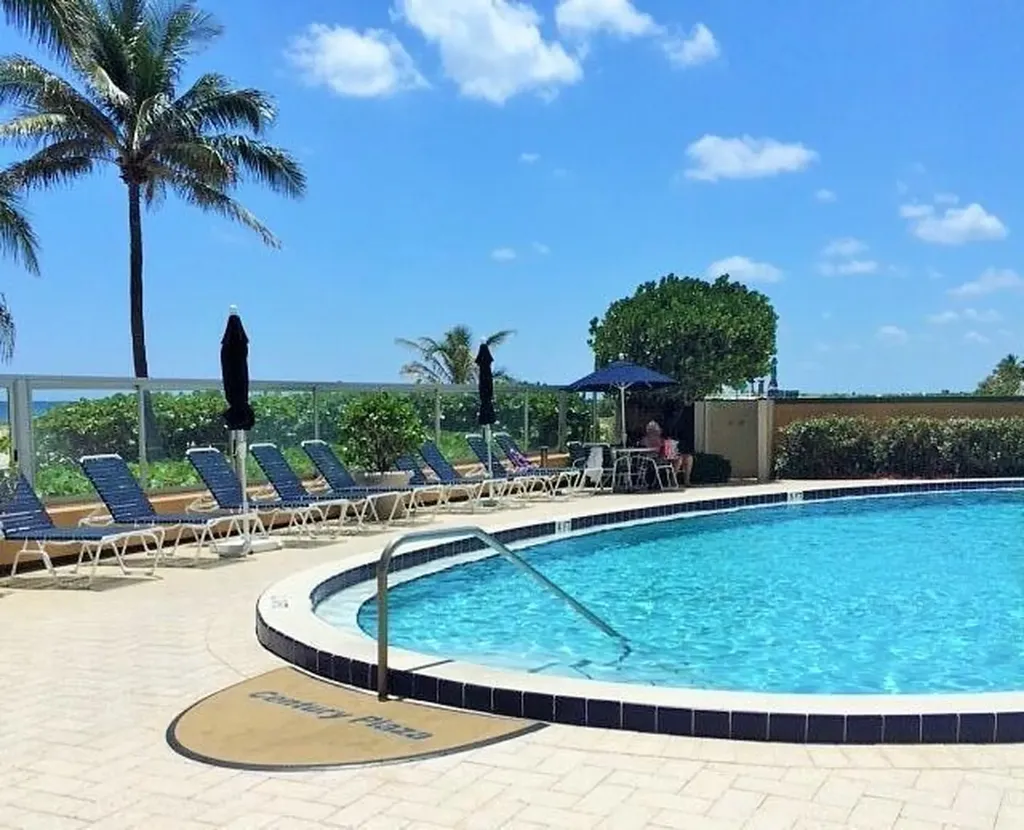 1012 N Ocean Boulevard Pompano Beach FL 33062