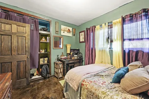 112 San Juan Drive Palm Springs FL 33461
