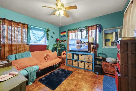 112 San Juan Drive Palm Springs FL 33461