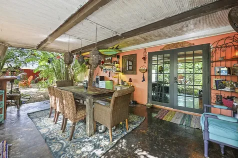 112 San Juan Drive Palm Springs FL 33461