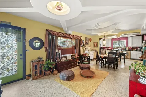 112 San Juan Drive Palm Springs FL 33461