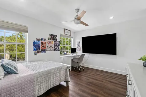10904 La Salinas Circle Boca Raton FL 33428