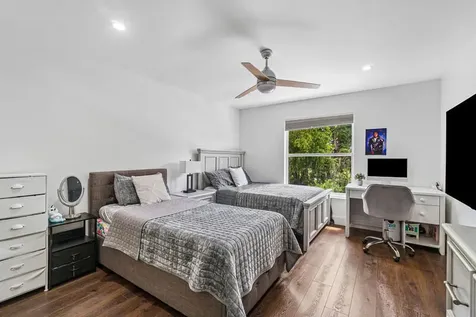 10904 La Salinas Circle Boca Raton FL 33428
