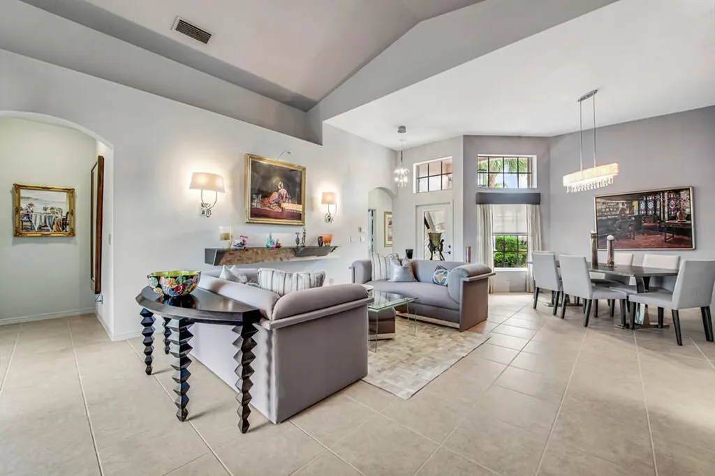 8200 Grand Messina Circle Boynton Beach FL 33472