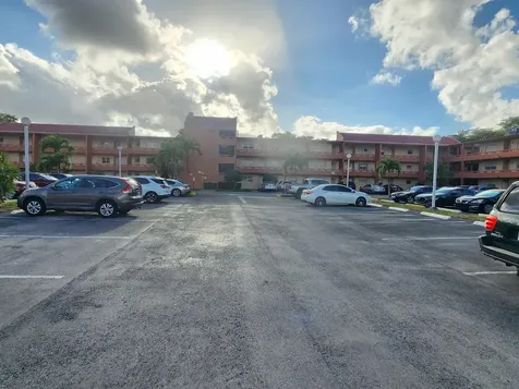 8842 W Mcnab Road Tamarac FL 33321