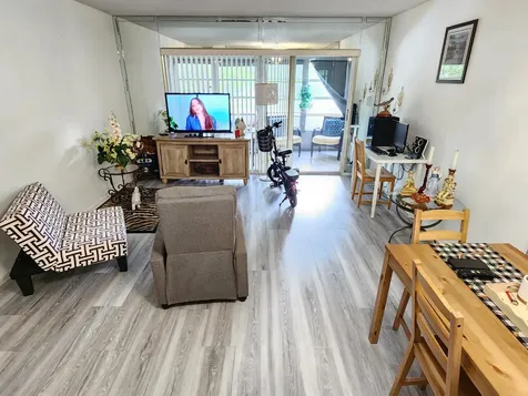8842 W Mcnab Road Tamarac FL 33321