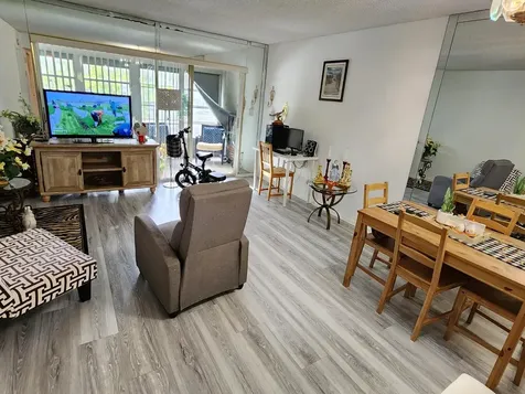 8842 W Mcnab Road Tamarac FL 33321