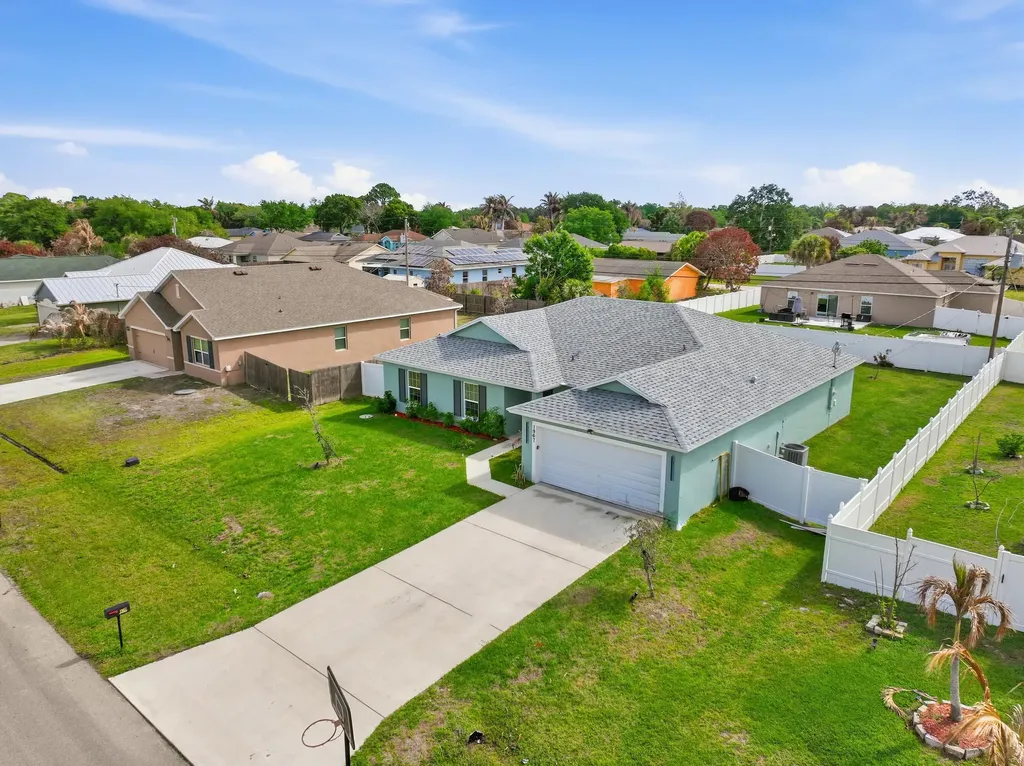 1967 SW Beard Street Port St Lucie FL 34953