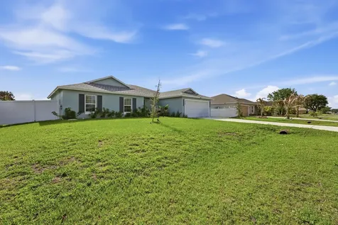 1967 SW Beard Street Port St Lucie FL 34953