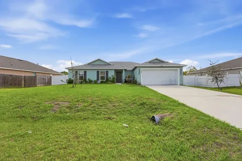1967 SW Beard Street Port St Lucie FL 34953