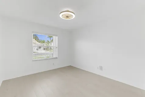 10633 Pelican Drive Wellington FL 33414