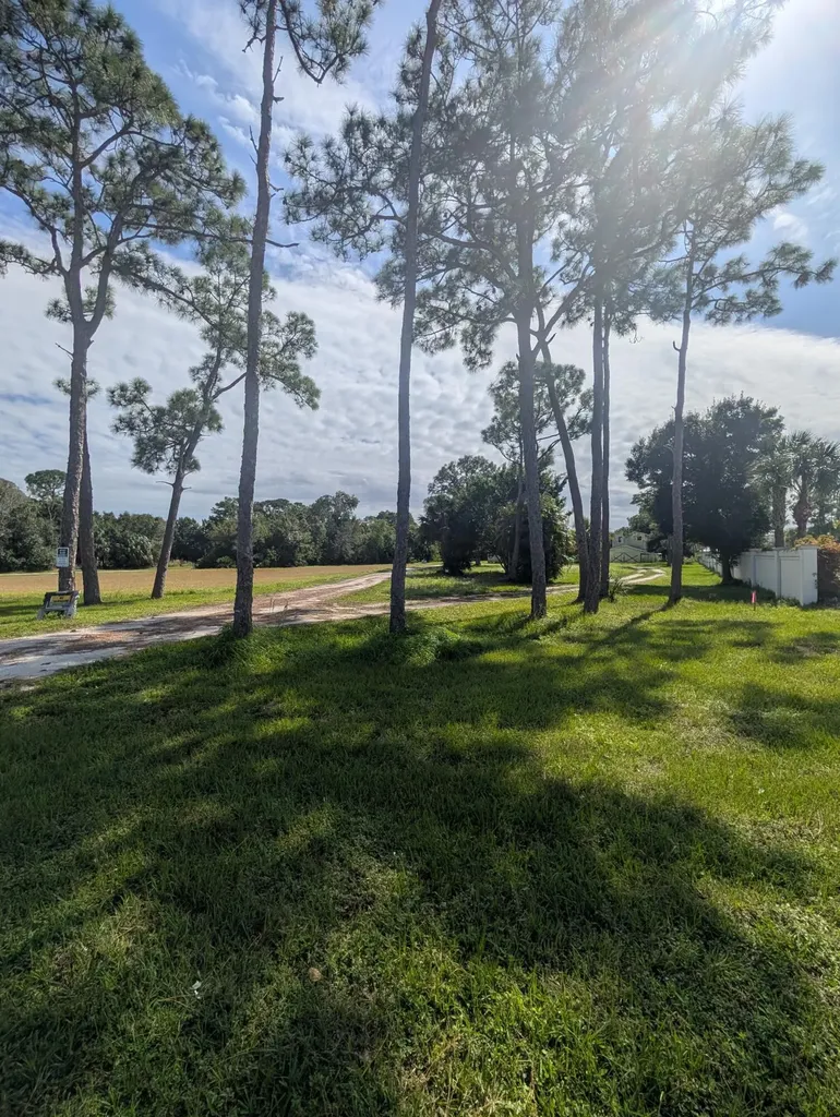 1500 SE Cove Road Stuart FL