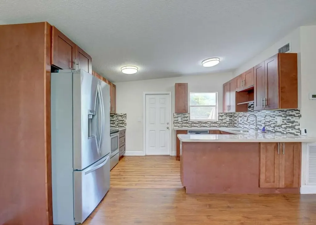 612 Hibiscus Drive Royal Palm Beach FL 33411
