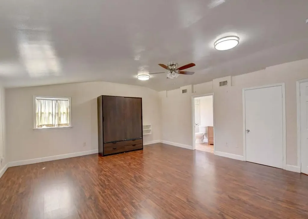 612 Hibiscus Drive Royal Palm Beach FL 33411
