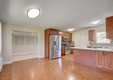 612 Hibiscus Drive Royal Palm Beach FL 33411