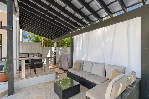 1050 Brooks Lane Delray Beach FL 33483