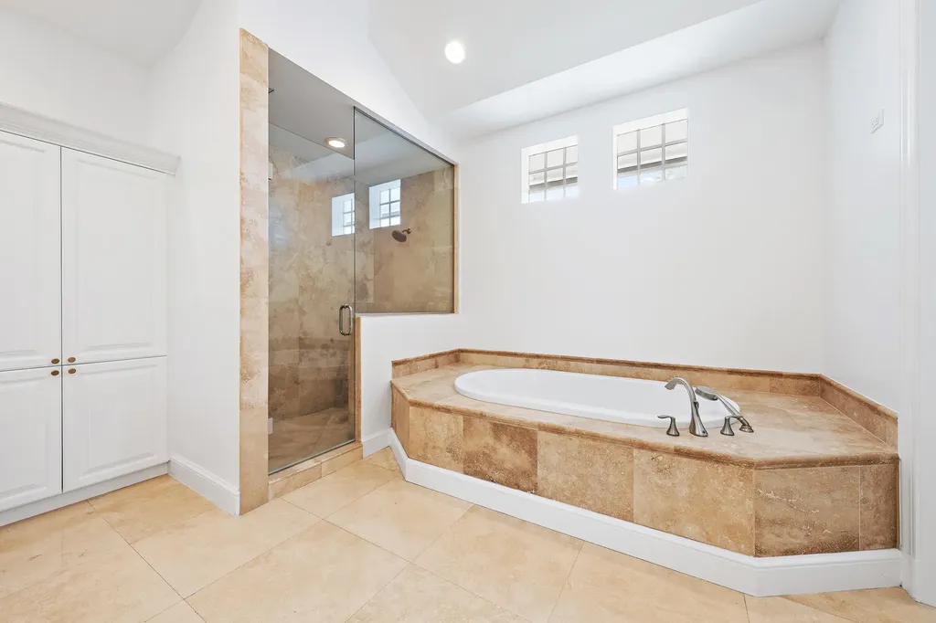 12864 S Shore Drive Palm Beach Gardens FL 33410