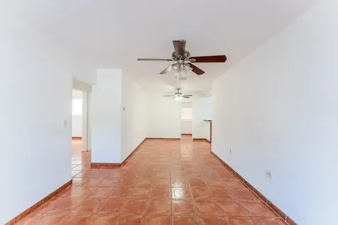 320 N 69th Way Hollywood FL 33024