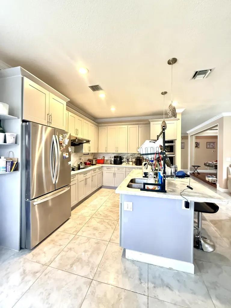 1763 Newport Isle Boulevard Port St Lucie FL 34953