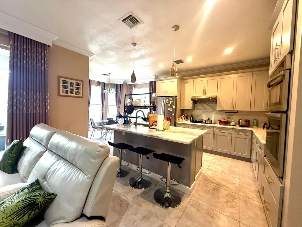1763 Newport Isle Boulevard Port St Lucie FL 34953